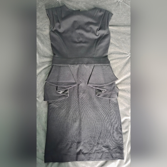 linen fit and flare dress Midi STAUD Michelle Pinstripe Cotton no-returns:2025-11-22_2028-07-27 Color:Blue Ombre